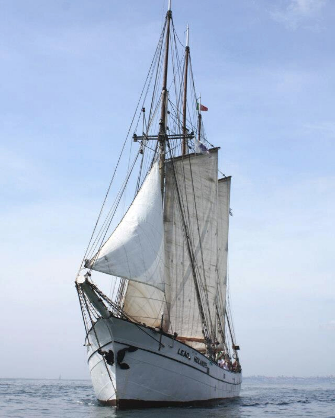Eventos e Festas Privadas no Tejo: A exclusividade de um iate clássico em Lisboa sobrepõe-se ao simples alugar um barco